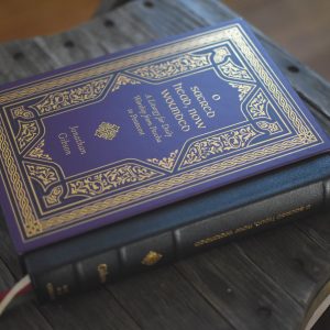 O Sacred Head, Now Wounded: A Liturgy for Daily Worship from Pascha to Pentecost (Exclusive Leather Edition) - Image 5
