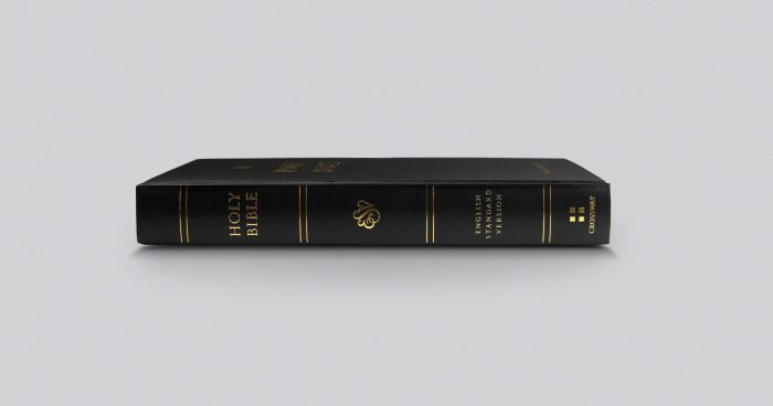 ESV Premium Pew and Worship Bible (Hardcover, Black) - Image 7